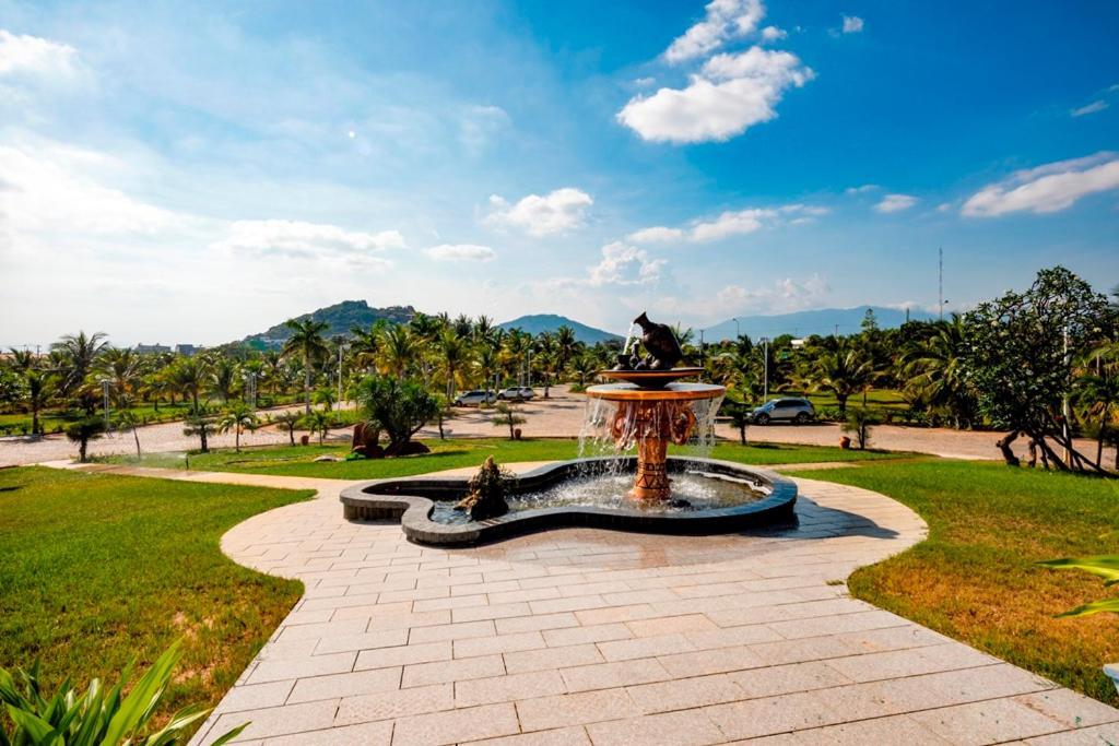Saigon - Ninh Chu Hotel & Resort Phan Rang Exterior foto