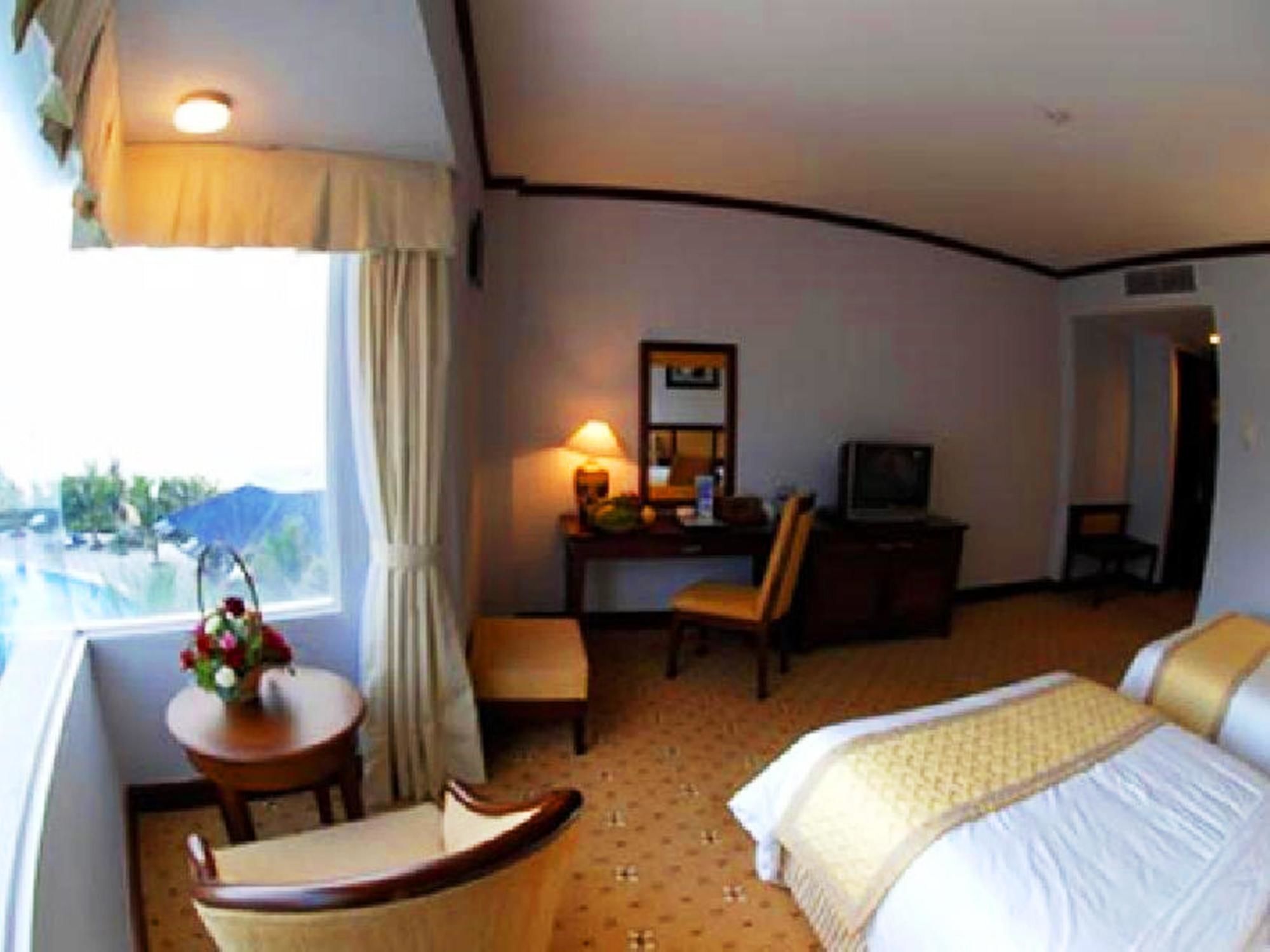 Saigon - Ninh Chu Hotel & Resort Phan Rang Exterior foto